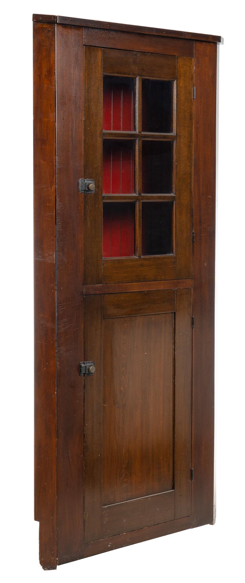 Antique Corner Shelf (1 of 6)