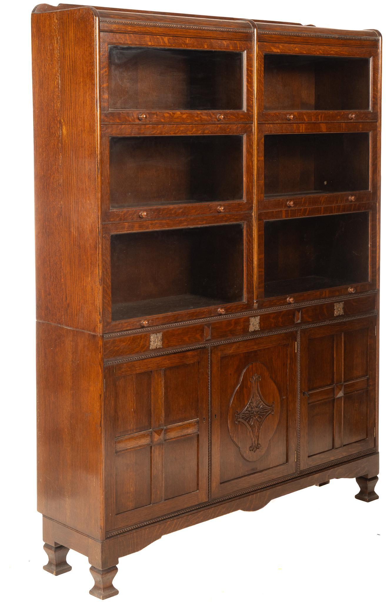 Vintage Display Case (1 of 5)