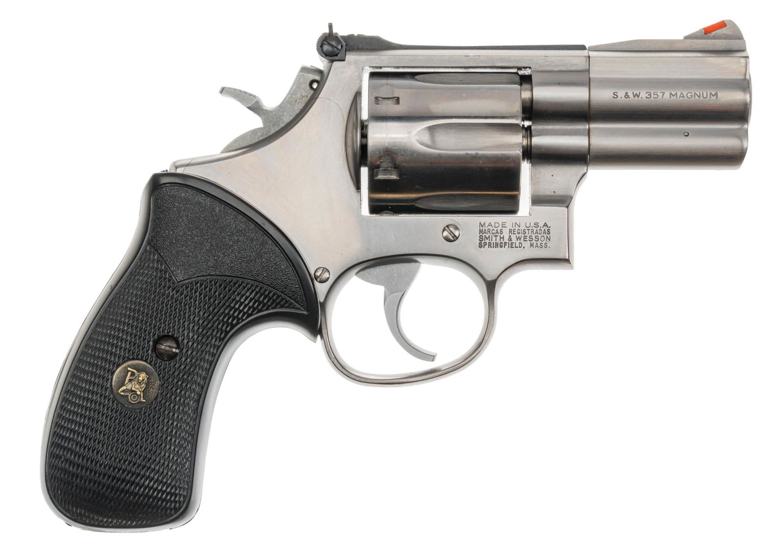 Smith & Wesson 686 -3 357 Magnum 2.5 Inch: Serial: BNN3719 Manufacturer: Smith & Wesson Model:686-3 Caliber: 357 Magnum Barrel length: 2.5 in OAL: 8 in Condition: Very Good: Pachmayr rubber grips have light handling marks; frame, cylinder