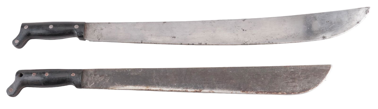Pair of US WWII Collins & Co Machetes: Includes: (1) USN Mk. 2 Machete (c.1943); (2) Collins & Co Legitimus Machete (c.1945) Longest Blade length: 21.75 in. Longest Overall length: 27 in. Condition: (1) Very Good: blade is bright with