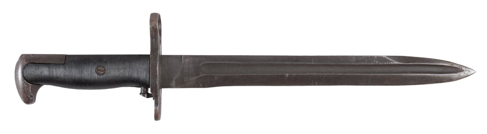 US WWII Utica Cutlery 1905 E1 Bayonet: Manufacturer: Utica Cutlery Model: M1905E1 Bayonet (cut down from an 1905 /42) Blade Length: 10 in. Overall Length: 15 in. Condition: Very Good-Good; blade has light wear, with marks from the conversi