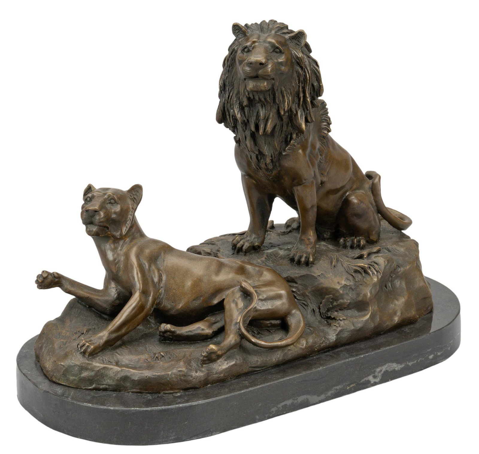 Lion and Lioness Bronze (1 of 6)
