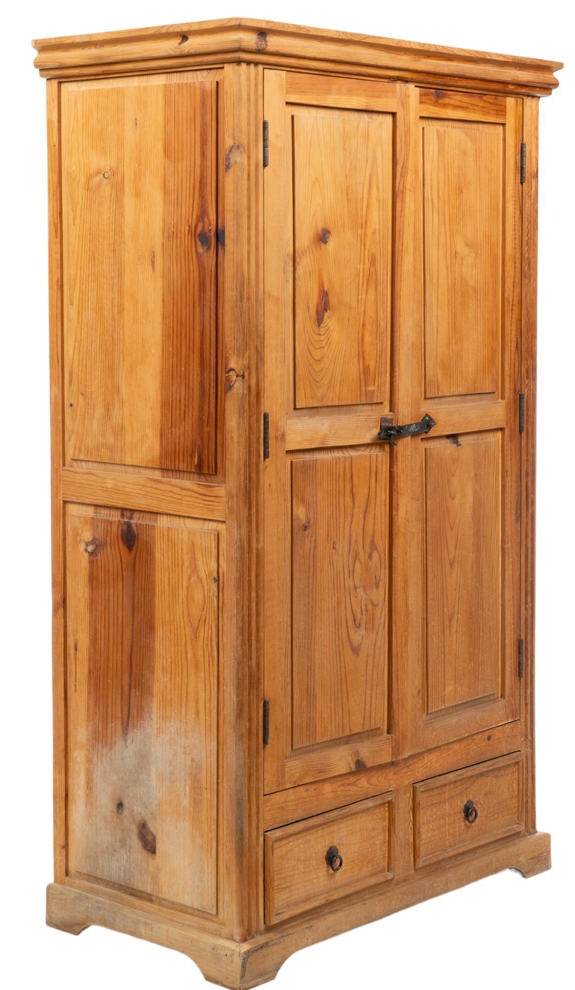 Pine Wardrobe (1 of 5)