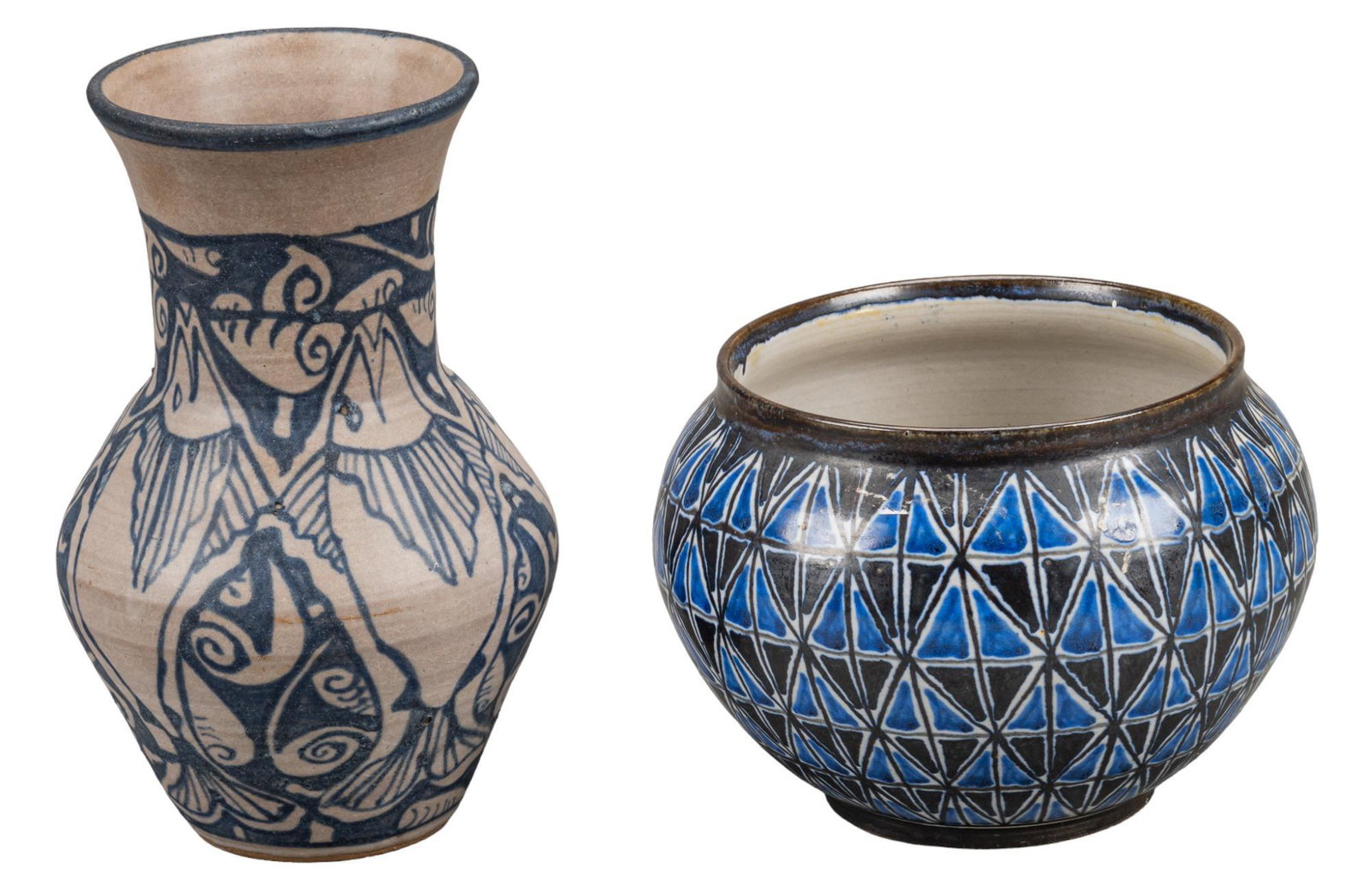 (2) Tzintzuntzan Ceramic Vases (1 of 6)