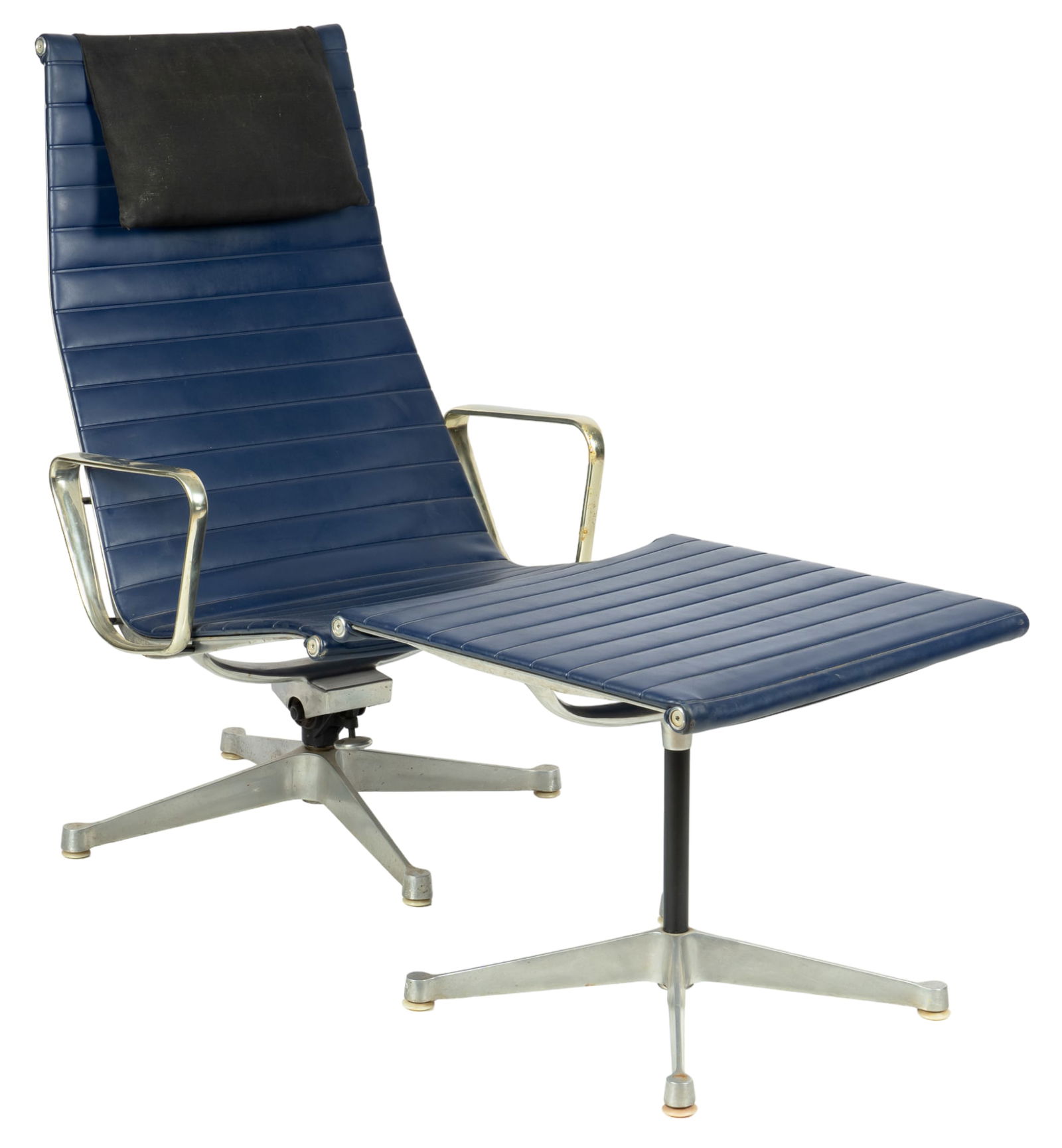 Charles and Ray Eames for Herman Miller, Alu Group "Ribbed" Recliner Chair (1 of 7)