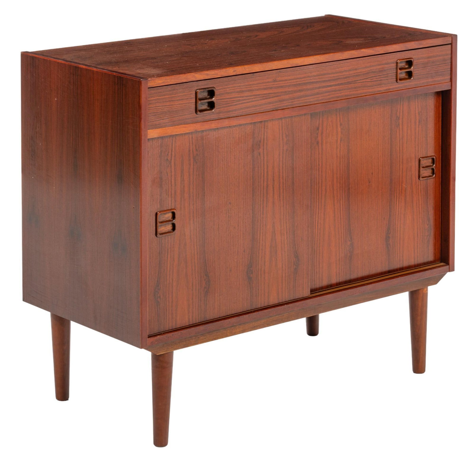 Danish Mid-Century Credenza: Danish Mid-Century credenza / sideboard, with upper drawer, over two sliding doors, all with recessed pulls, on pin legs We happily provide seamless shipping services on everything we sell. Please ema