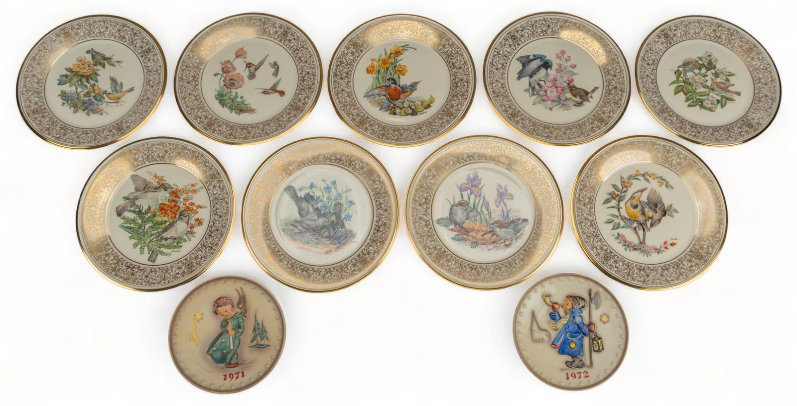 Group of (11) Decorative Plates (1 of 7)