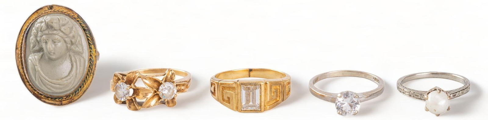 (5) Assorted Womens Rings (1 of 7)