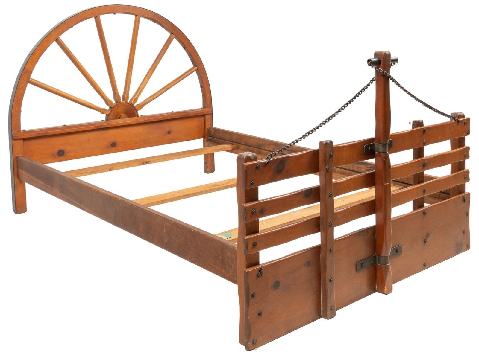 W.R Dallas (TX), Wagon Wheel Bumper Gate Bed (1 of 9)