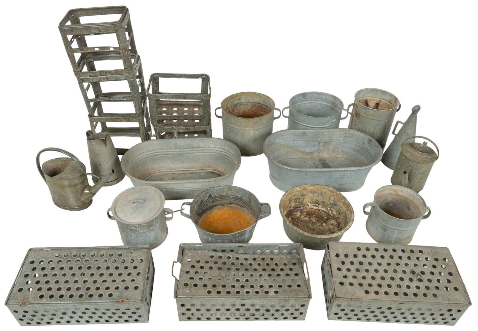 Lot of Galvanized Items (1 of 6)