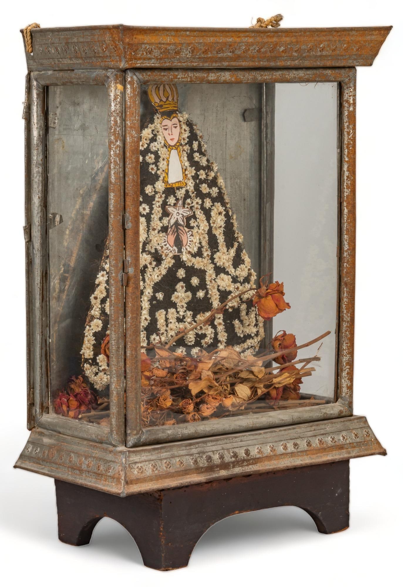 Delfino and Timeteo Lopez Godinez, Flor Immortal Virgen of Soledad (1 of 5)