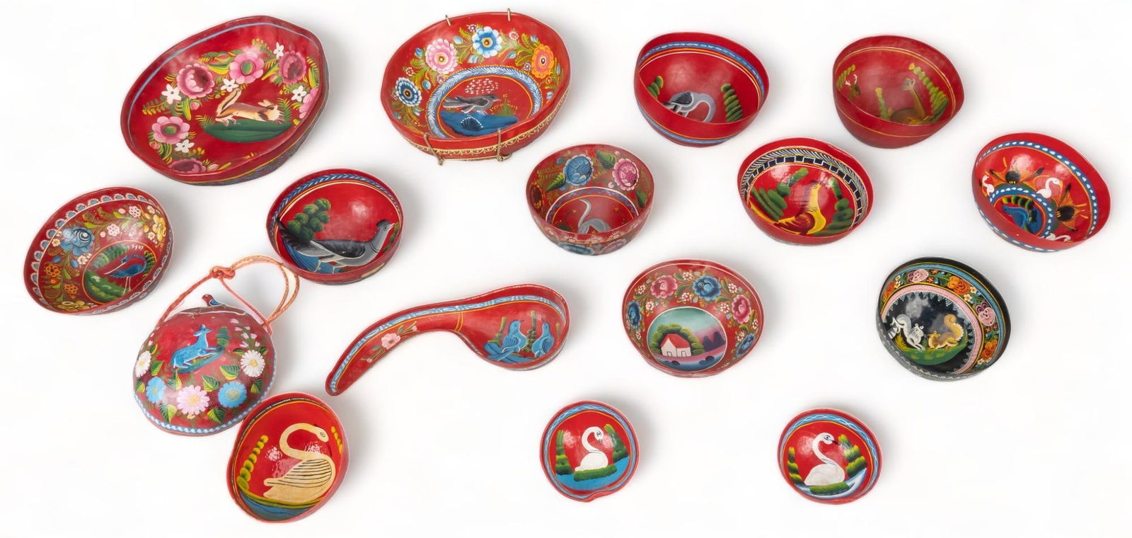 Collection of (16) Olinala Lacquerware Gourds (1 of 9)