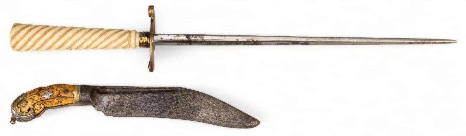 Sri Lankan Piha Kaetta & Roundel Armor Piercing Dagger: Includes: 1) Sri Lankan Piha Kaetta with Brass & silver inlay on the bone grip 2) Unknown Roundel armor piercing dagger with bone grip Longest Blade Length: 13 in Longest Overall Length: <