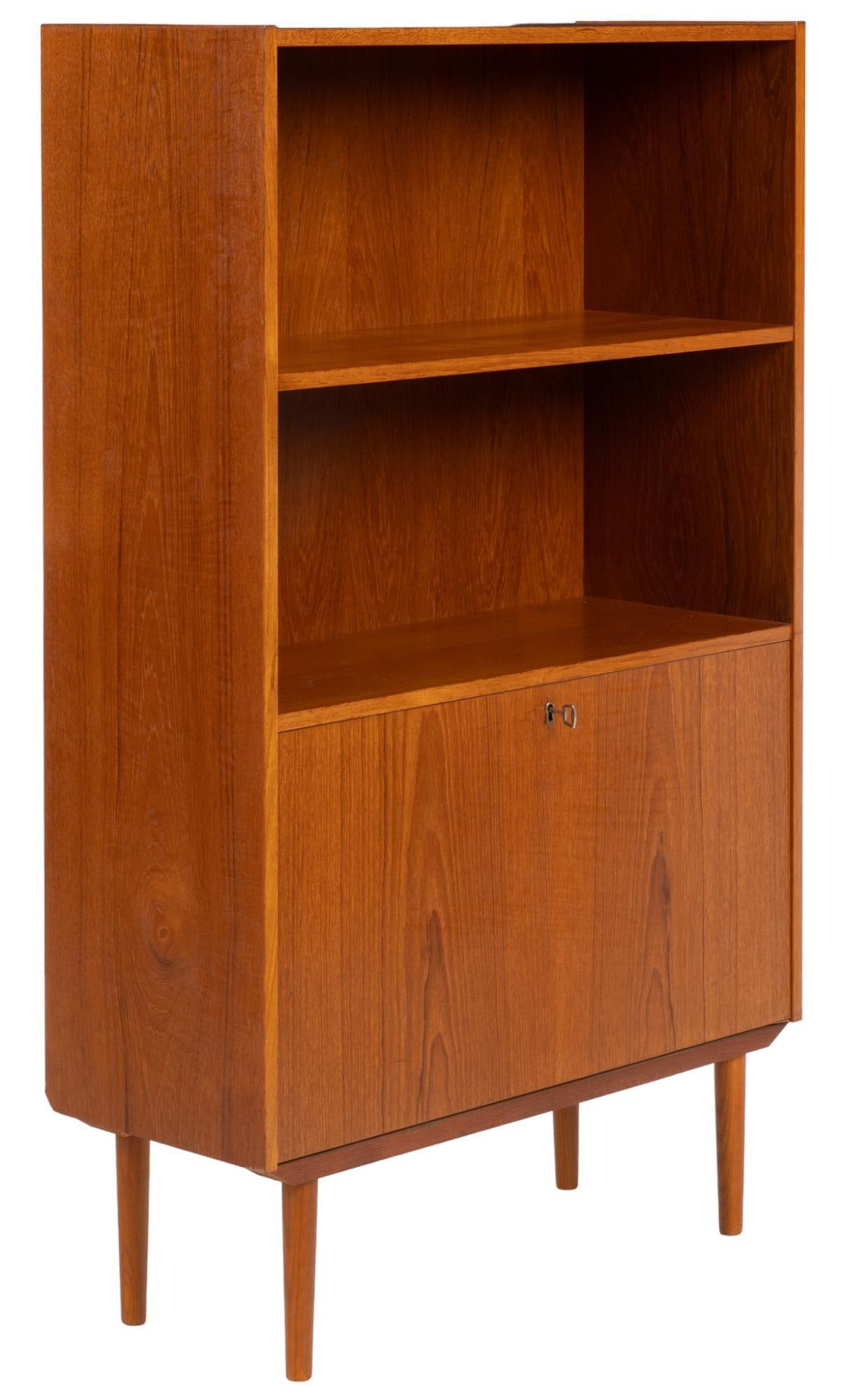 Danish Mid-Century Bookshelf (1 of 6)