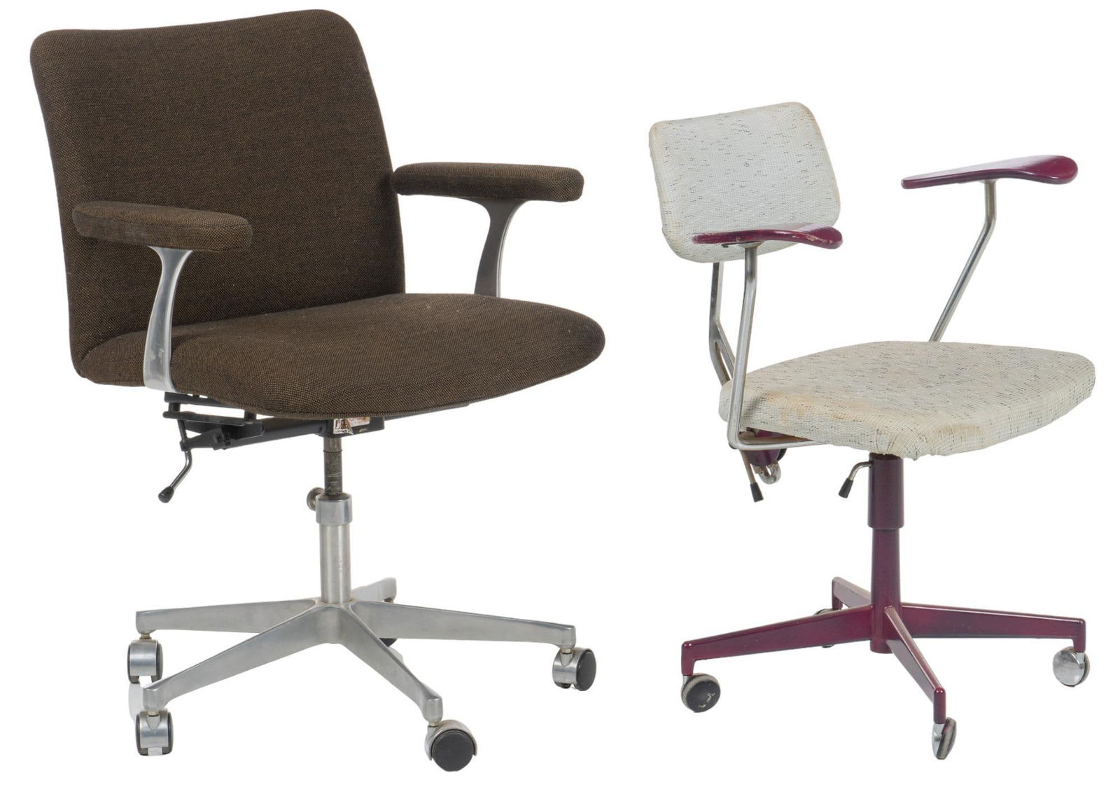 (2) Vintage Rolling Chairs (1 of 9)