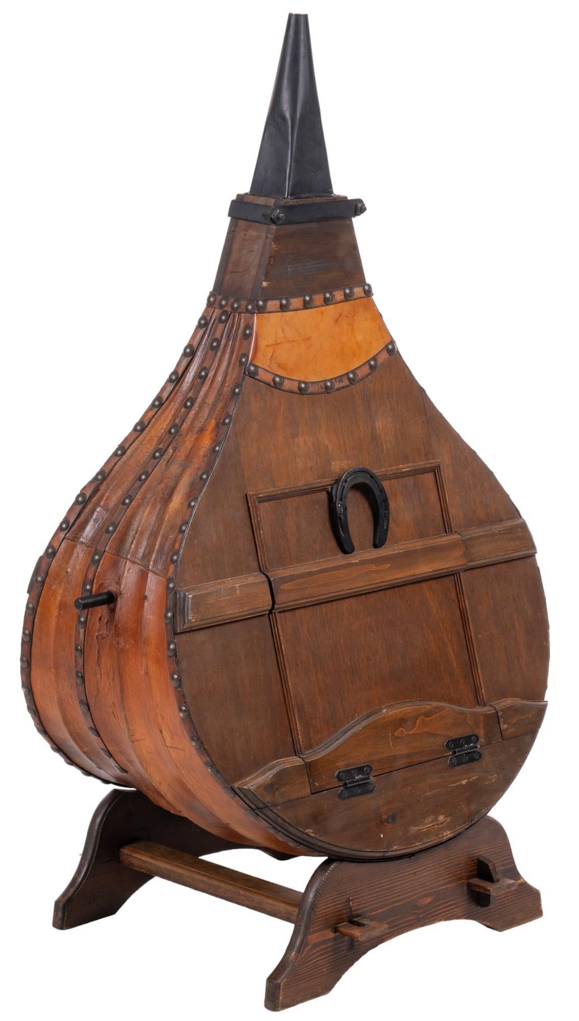 Fireplace Bellow Cocktail Cabinet (1 of 7)