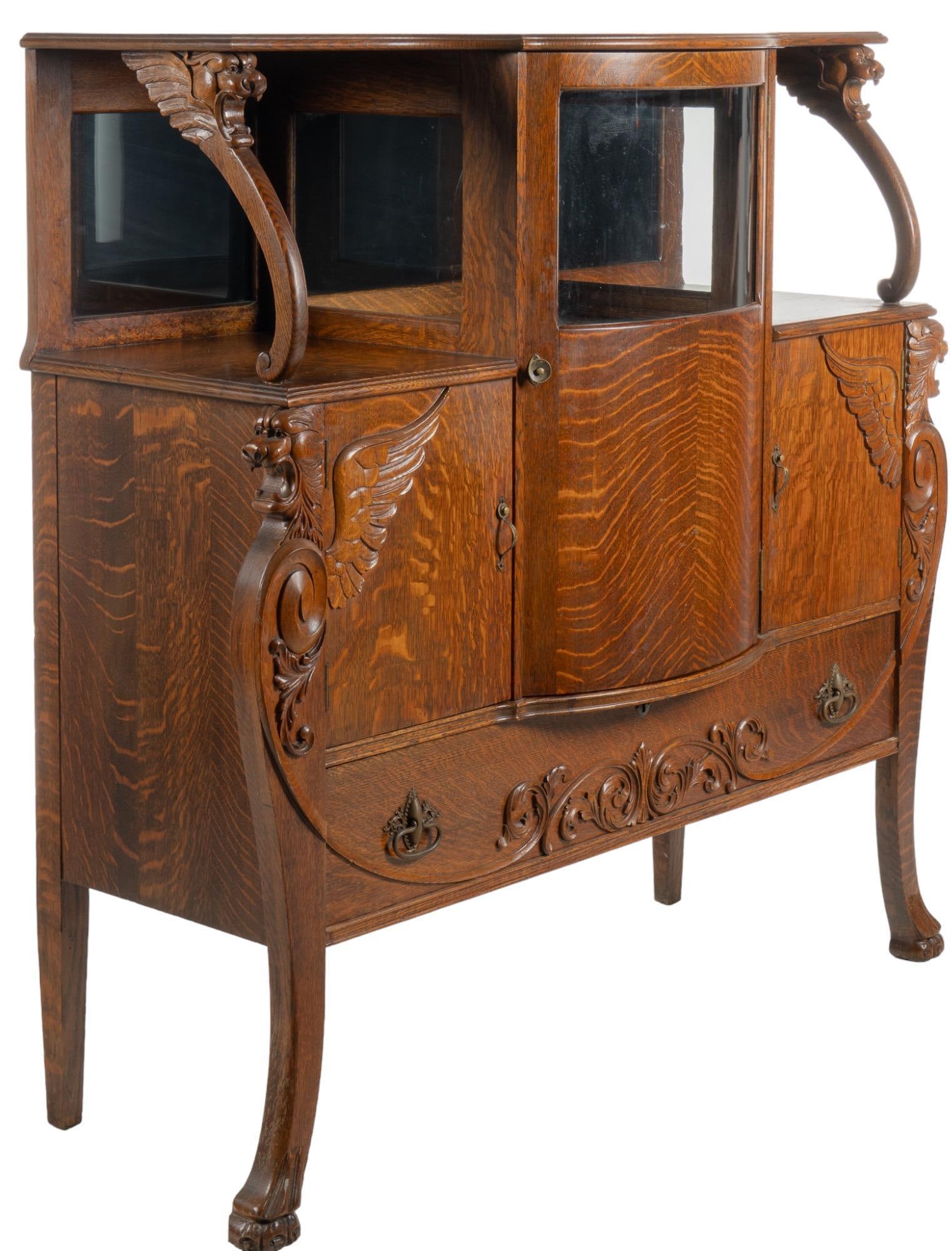 Display Cabinet (1 of 8)