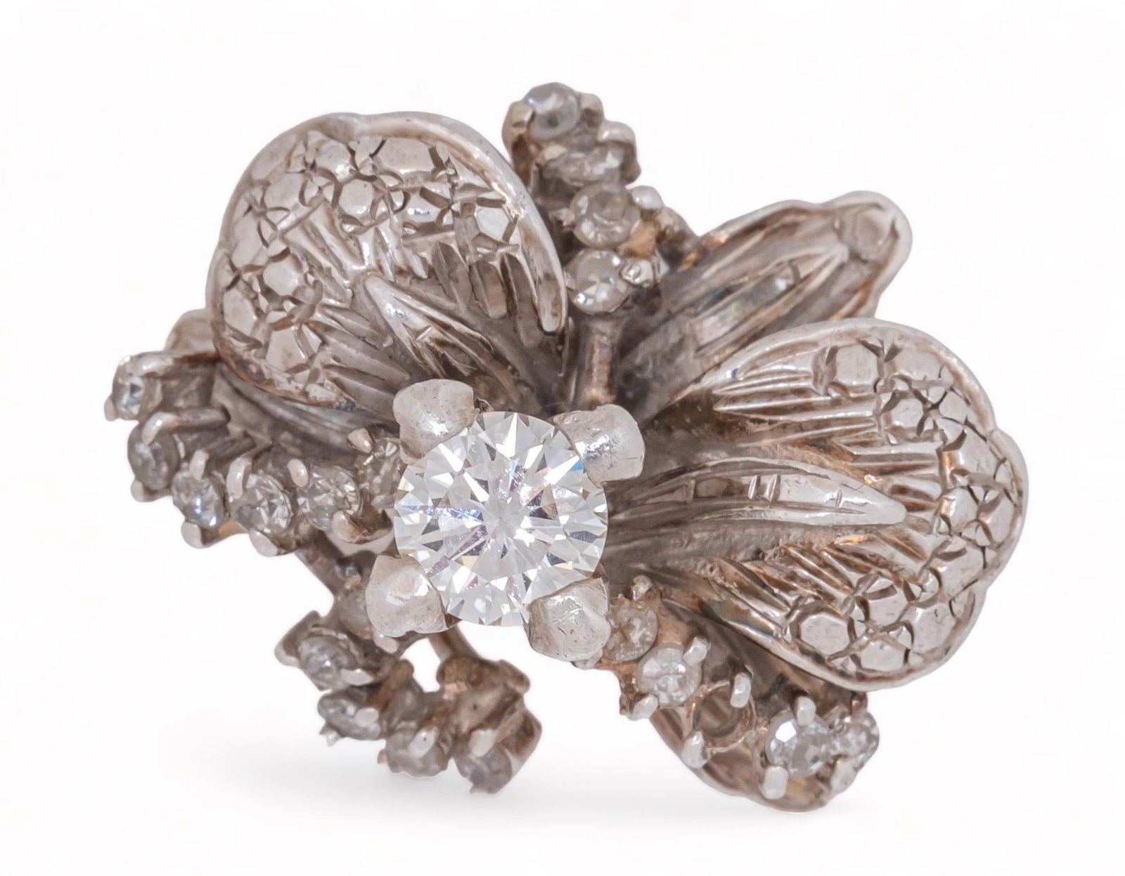 18K White Gold Diamond Flower Ring (1 of 4)