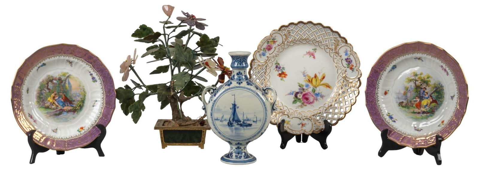 Collection of Decorative Art (1 of 8)