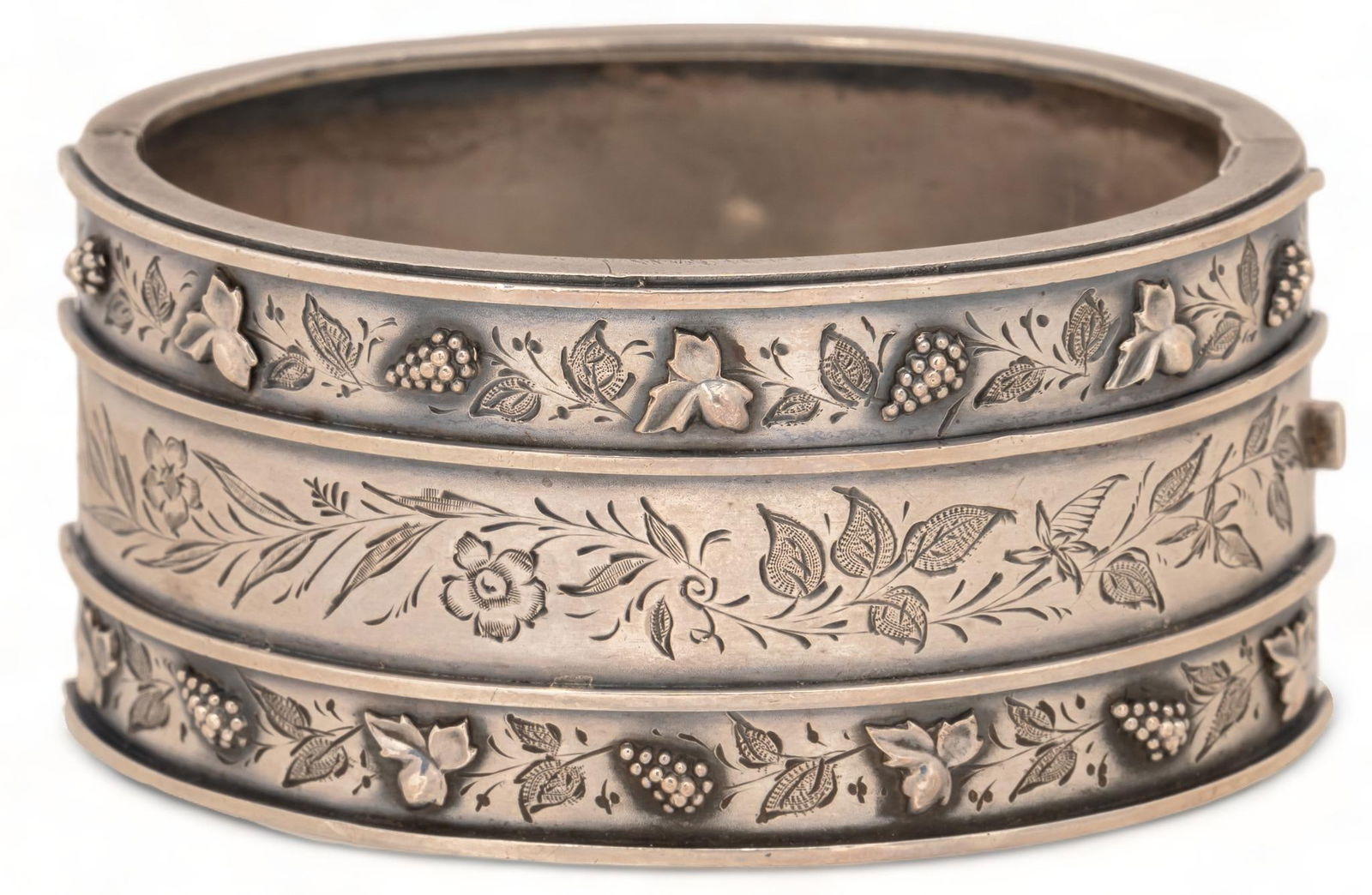 Antique Standard Silver Chaised Floral and Grape Leaf Bracelet (1 of 6)