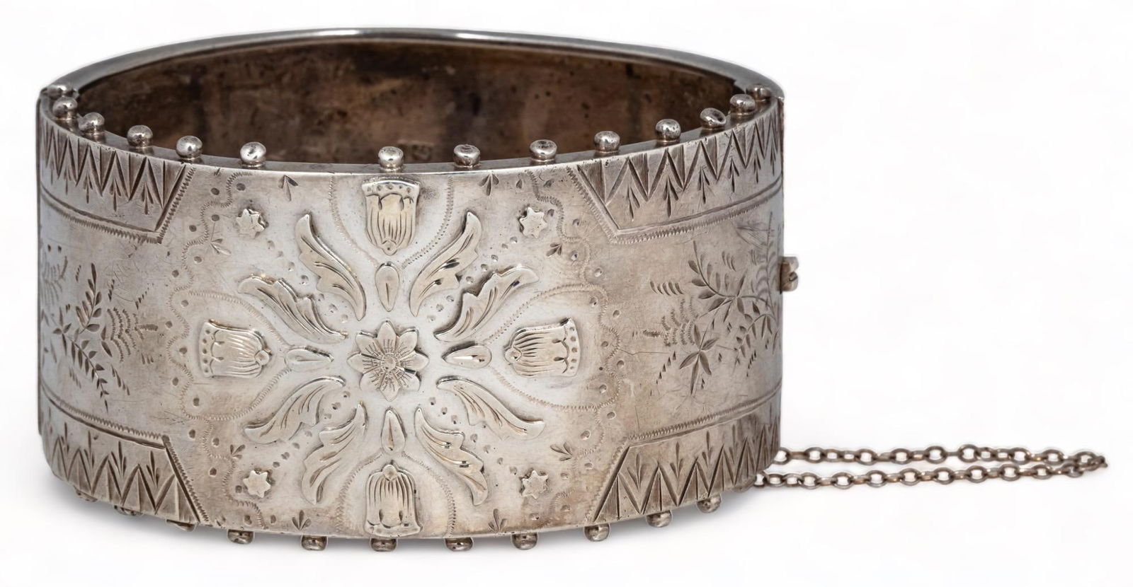 English Sterling Silver Aesthetic Hinged Floral Bangle (1 of 6)