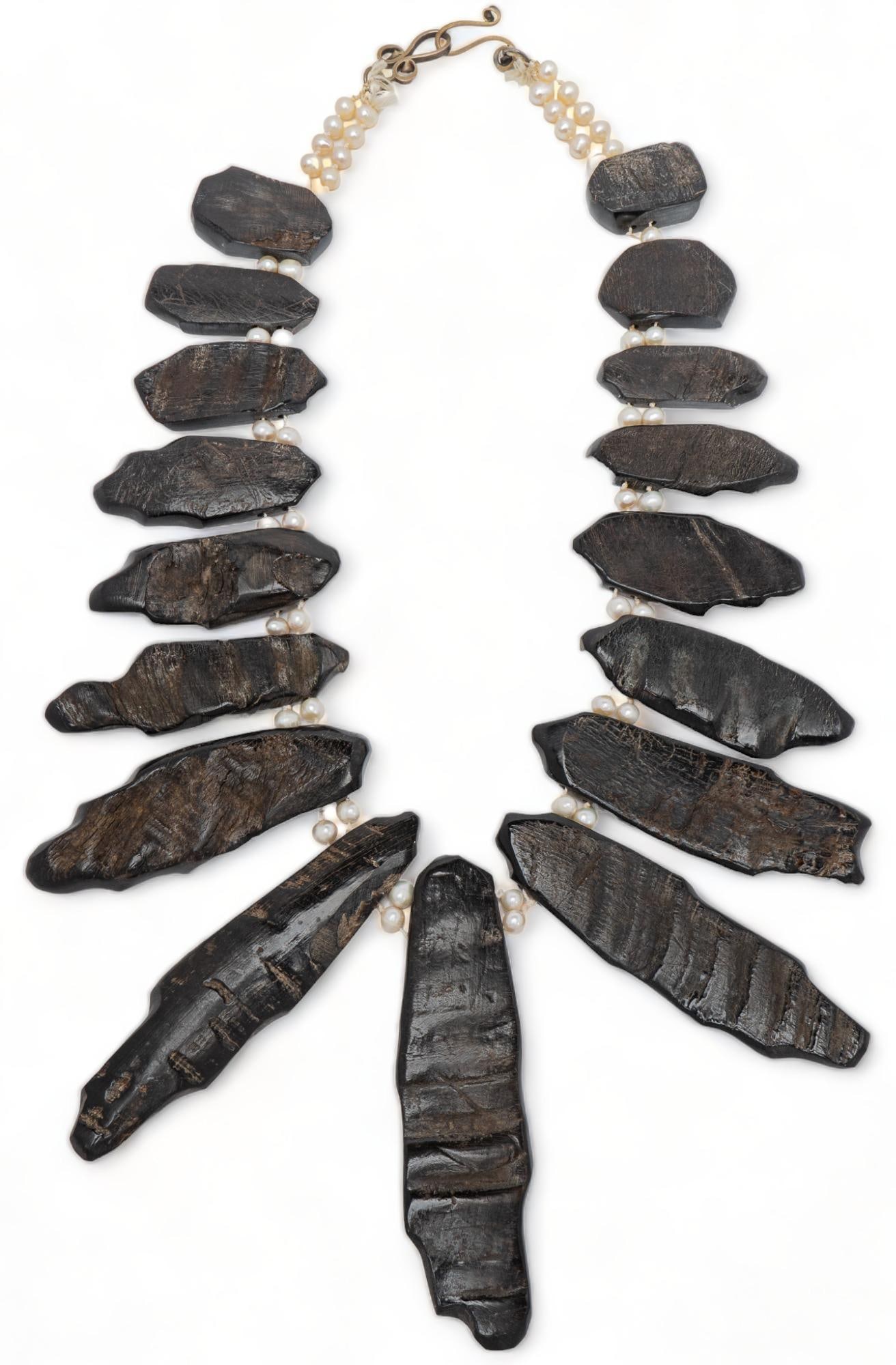 Water Buffalo Horn and Pearl Necklace (1 of 6)