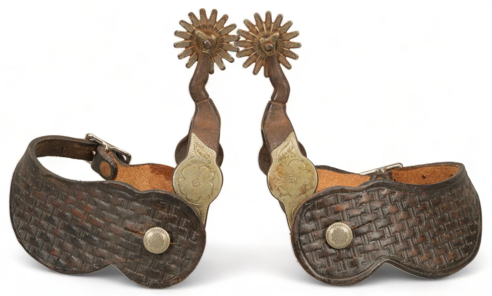 Contemporary Gal Leg Spurs (1 of 10)