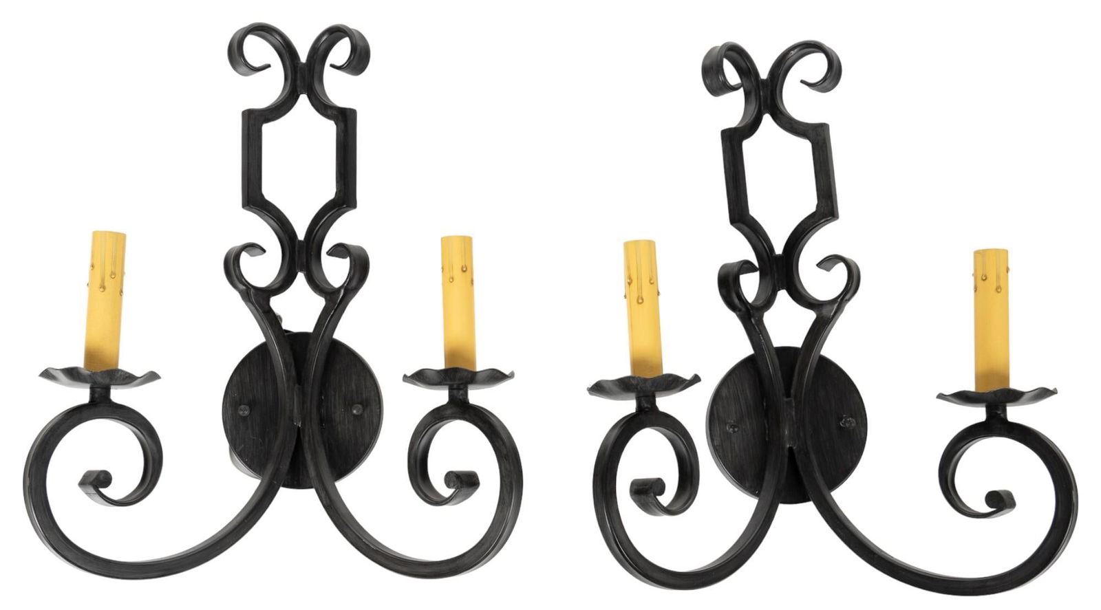 Small Iron Chandelier with (2) Sconces (1 of 8)