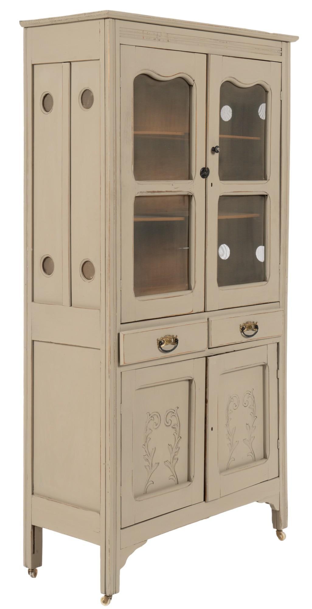 Rustic Pie Safe (1 of 5)