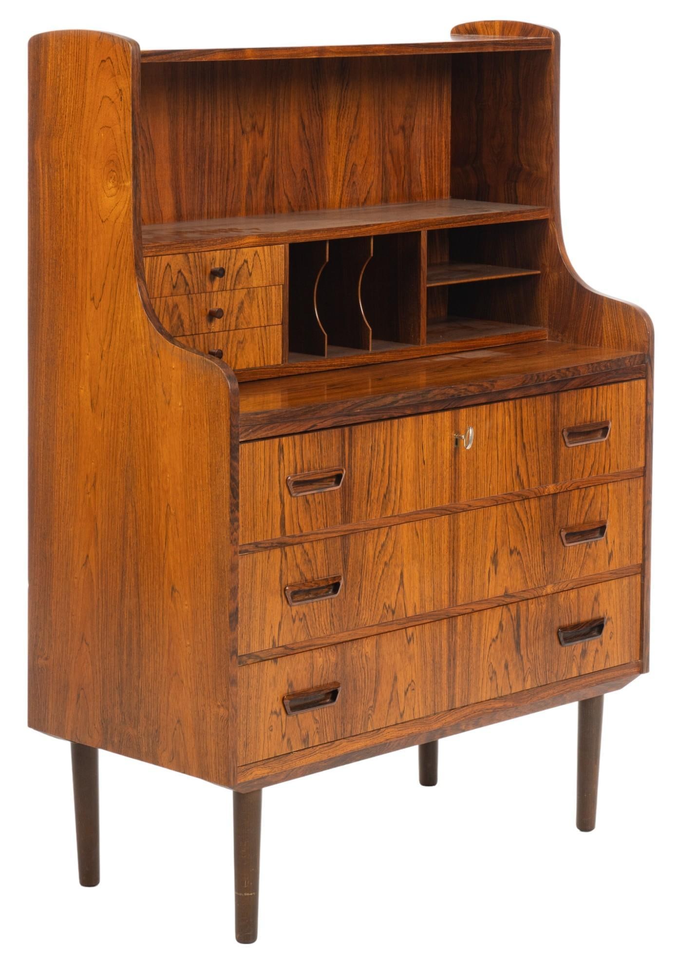 Mobler (DNK) Mid-Century Secretary (1 of 9)