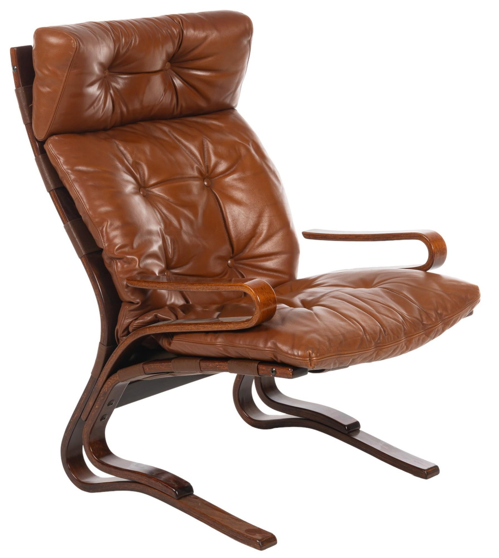 Skyline Style Lounge Chair: Vintage Skyline style lounge chair, after design by Einar Hove (Norway) for Hove Mobler (Norway), with leather upholstery, supported on bentwood frame height 37 in. x width 25.5 in. x depth 42 in. Shi