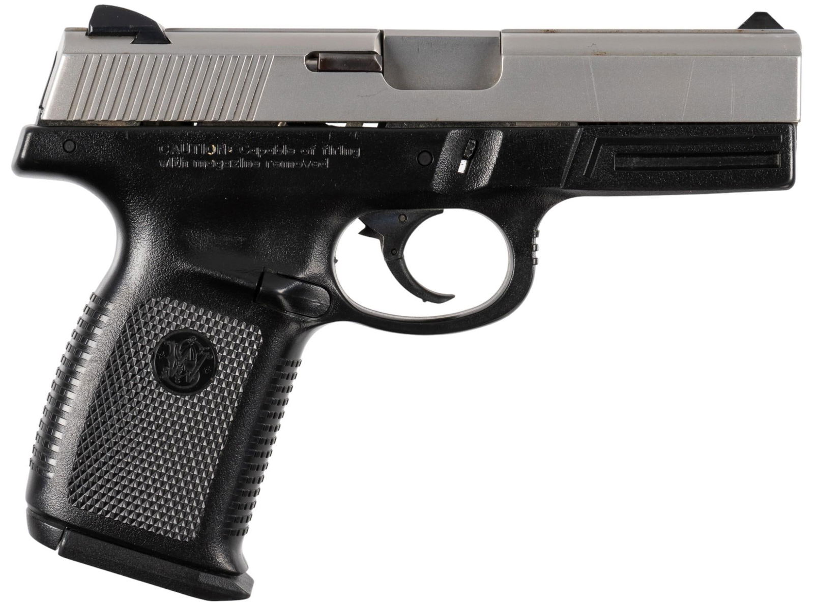 Smith & Wesson SW9VE 9mm Semi Auto Pistol: Serial: PDY0659 Manufacturer: Smith & Wesson Model: SW9VE Caliber: 9mm Barrel length: 4 in. OAL: 7.25 in. Condition: Very Good; very light handling marks throughout; bore is excellent & bright