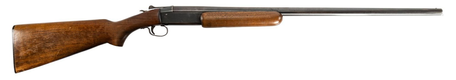 Winchester Model 37 16 Gauge Shotgun: Serial: NSN Manufacturer: Winchester Repeating Arms Co. Model: 37 Caliber: 16 Gauge (2.75 in. chamber) Barrel length: 28 in. (fixed skeet choke) OAL: 44.5 in. Condition: Fair-Good; wood stock has regu