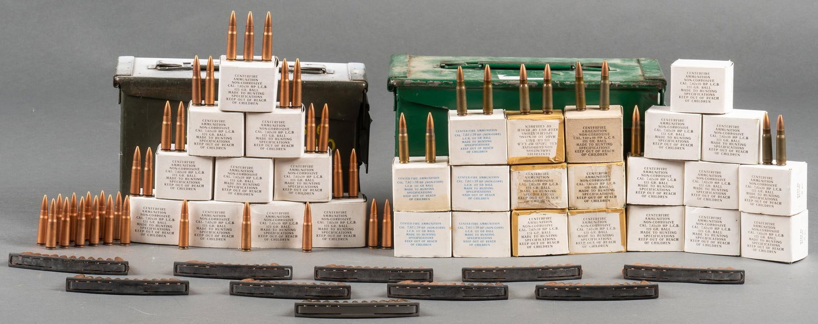 1000 Rounds of Russian 7.62x39 HP Hunting Ammunition: Includes: -1000 rds of Russian 7.62x39 123 gr. HP -100 rds of Chinese 7.62x39 FMJ on 10-rd stripper clips -30 rds of mixed loose 7.62x39 Provenance: A Highland Oaks, Texas estate Shipping available fo