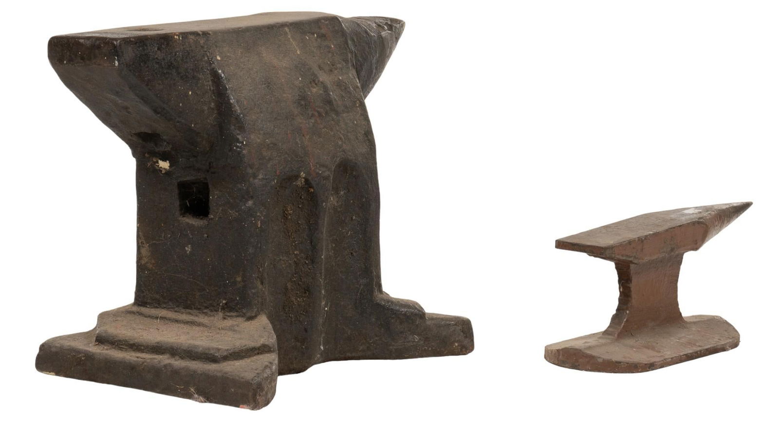 (2) Vintage Anvils (1 of 10)