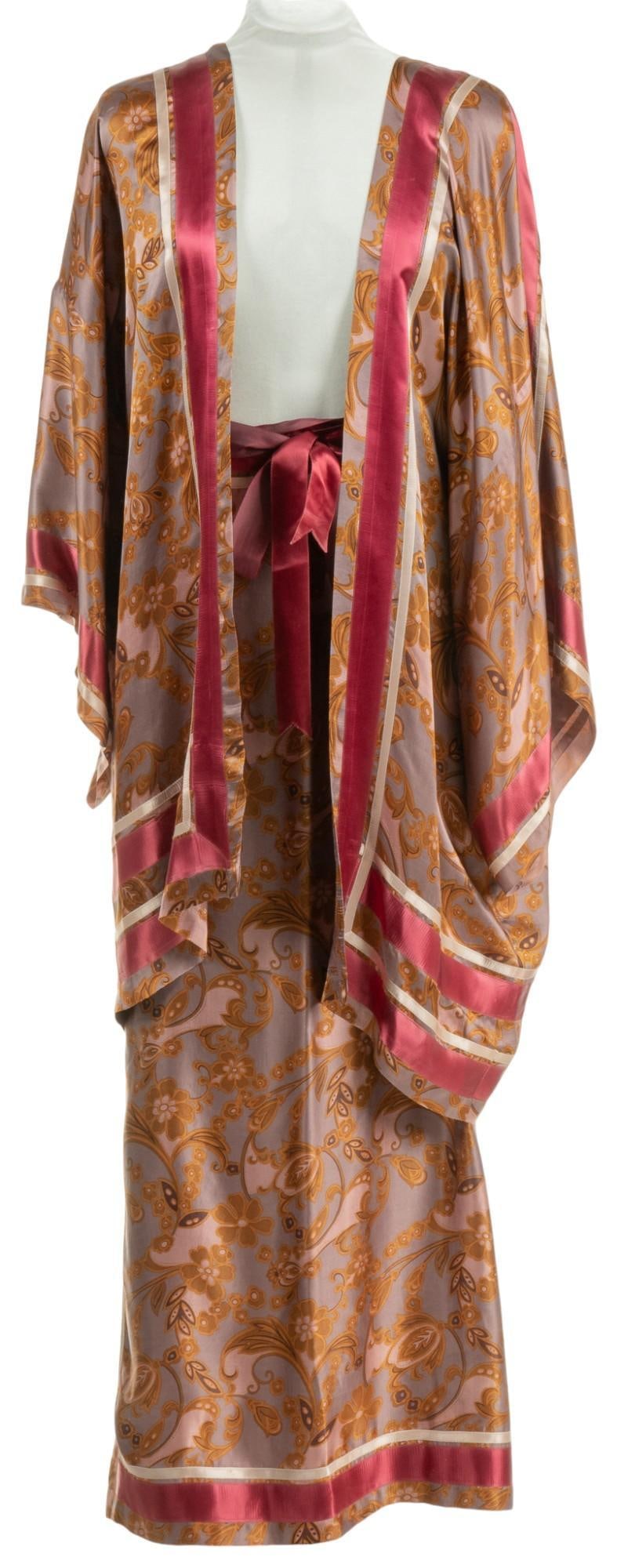 Vikki Carr | Portrait Outfit (1 of 12)