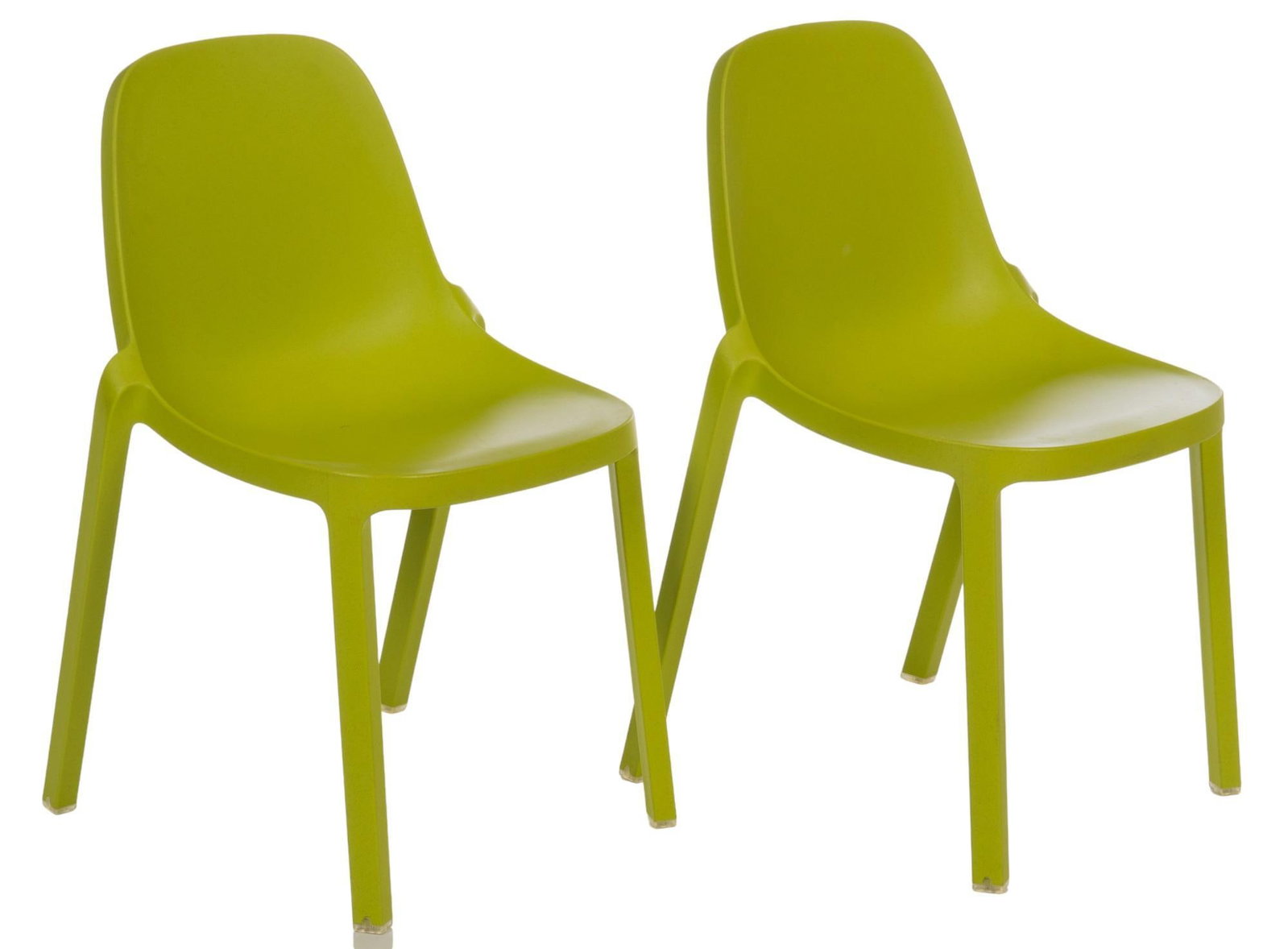 Pair of Emeco (USA) Modern Broom Chairs: Pair of mid-century modern style Emeco lime green recycled plastic chairs in the Broom model, marked at top and base of back of chairs, and under seat height 32 in. x width 20 in. x depth 21.5 in. Pro
