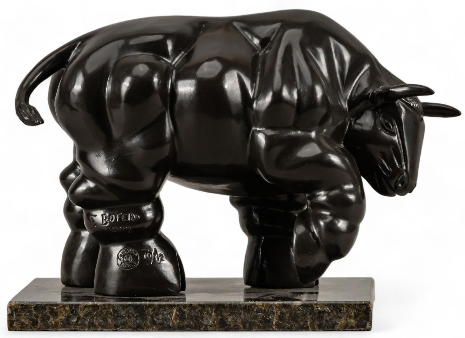 Fernando Botero, Bull Bronze, 10/12 (1 of 6)