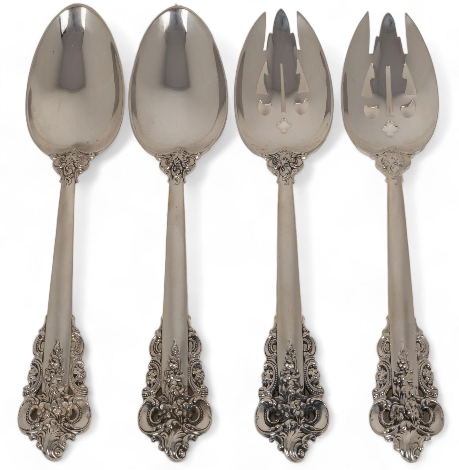 Set of (4) "Grand Baroque" By Wallace Silversmiths Large Spoons: Set of (12) sterling silver "Grand Baroque" By Wallace Silversmiths large spoons, no monogram or removal, four pieces, two slotted spoons Weighable silver: 13.52 ozt Provenance: Property fro