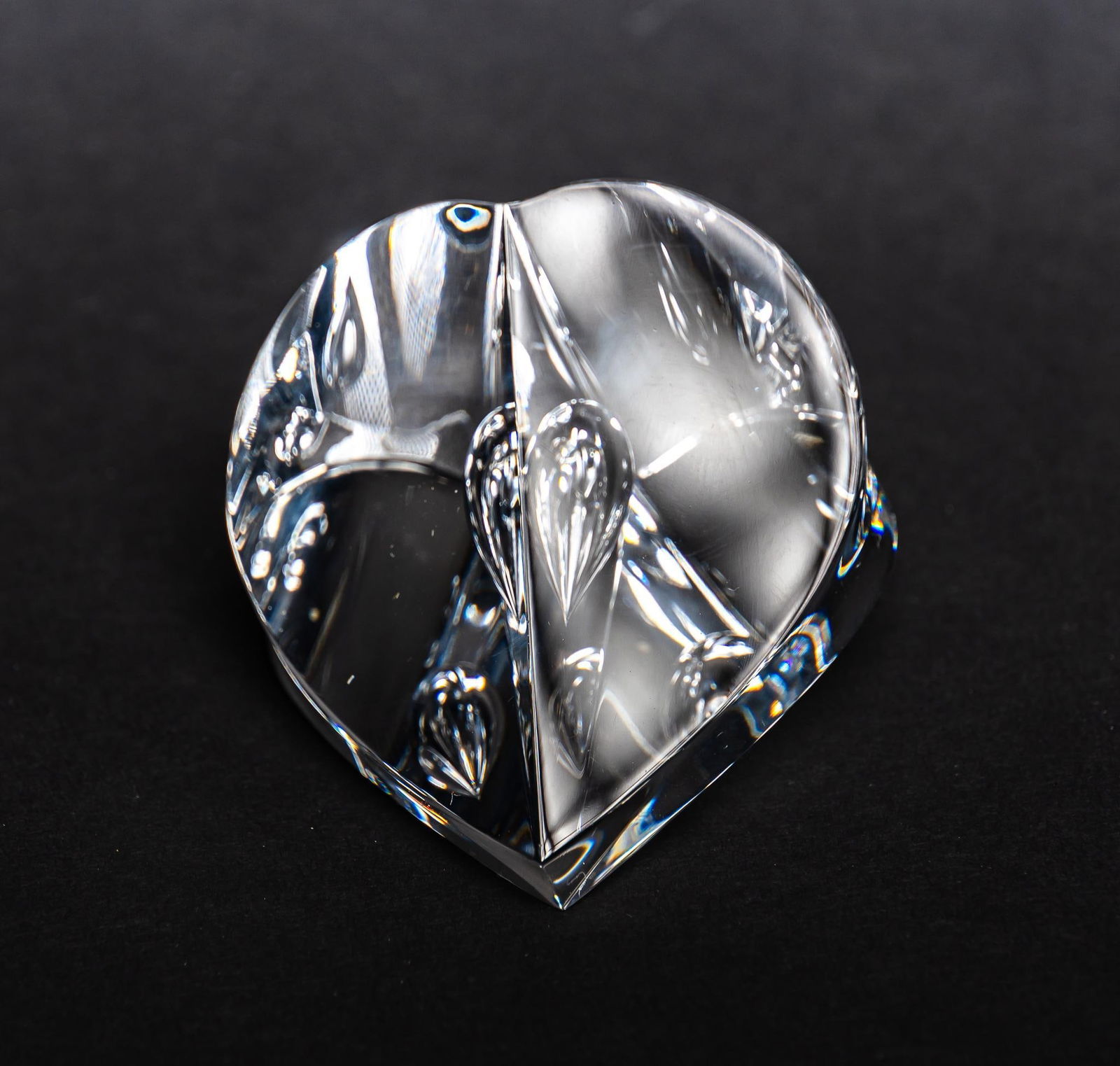 Steuben Crystal Heart (1 of 8)