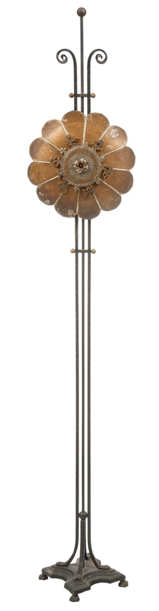 Metal Flower Lamp (1 of 7)