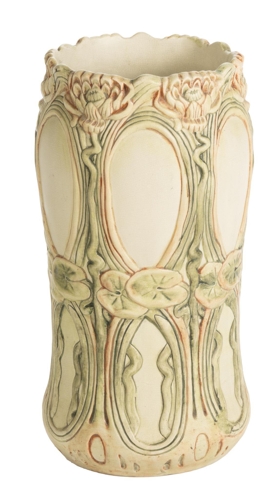 Art Nouveau Weller Water Lily Umbrella Stand (1 of 6)