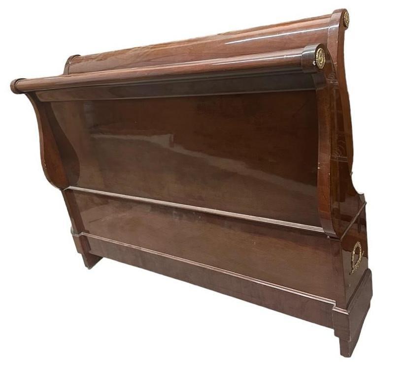 Sleigh Bed: Wooden sleigh bed, headboard and footboard Shipping available for this lot through our partner 4CL; please request a shipping quote at shipping@vogtauction.com or 210-971-5750. You may also opt