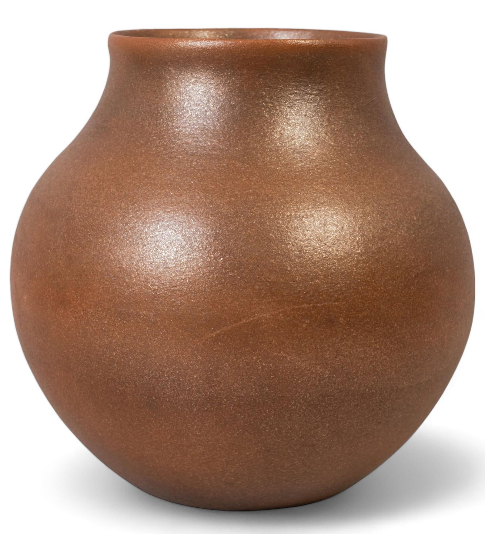 Micacious Clay Olla: Micacious clay olla, Santa Fe, NM origin height 11 in. x width 12 in. x depth 12 in. Shipping available for this lot through our partner 4CL; please request a shipping quote at shipping@vogtauct