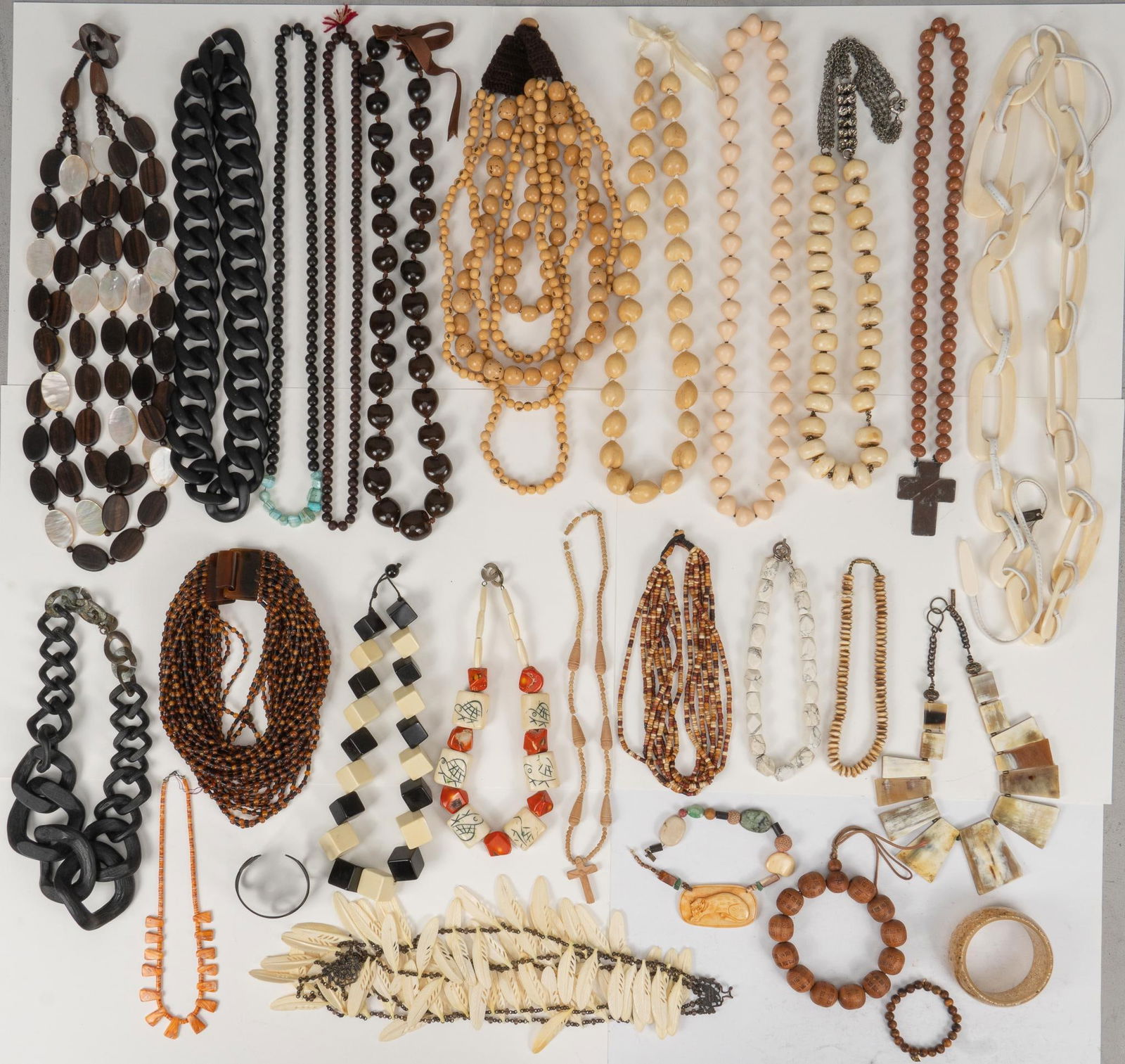 Large Collection of Costume Jewelry (1 of 7)