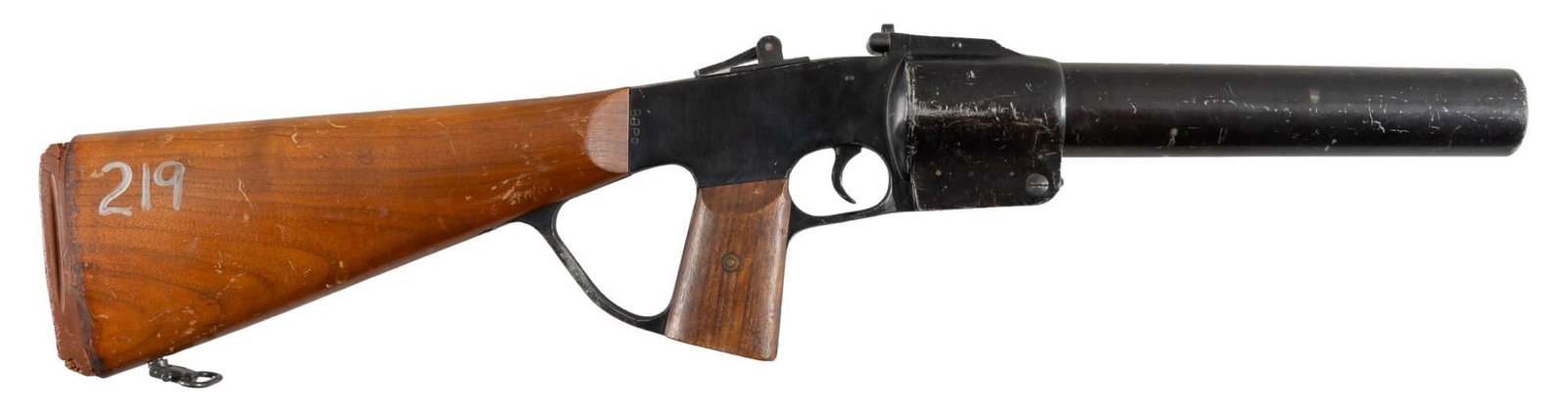Police Federal Laboratories Model 201-Z Tear Gas Launcher Kit: Serial: G23591 Manufacturer: Federal Laboratories Inc. Model: 201-Z Caliber: 37mm canisters Barrel length: 12 in. OAL: 29.5 in. Condition: Good-Fair; wood stock & handle have moderate handling mar