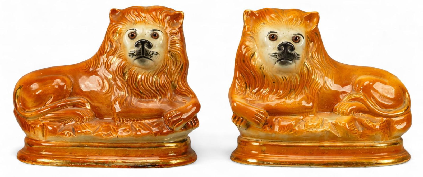 Pair of Staffordshire Lions (1 of 7)