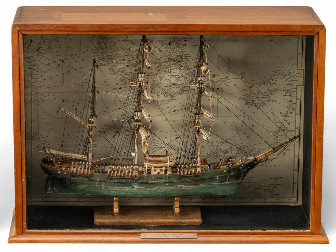 Cased Ship Model, Brikbarca (1 of 8)