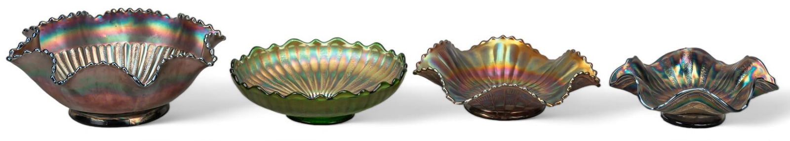 Set of (4) Carnival Glass Bowls With Rays (1 of 12)