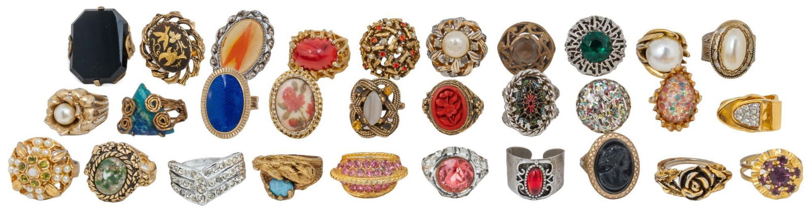 Large Collection of Costume Jewelry Rings (1 of 9)